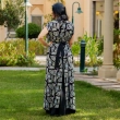 Women's Elegant Regular-Fit Closed Kuwaiti Daraa - Embroidery &amp; Beaded, Formal Gatherings - Black