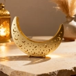 Crescent Storage D&eacute;cor &ndash; A sparkling celestial sanctuary for your festive keepsakes.Golden color