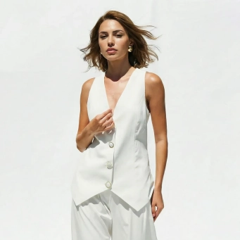 سترة بدون أكمام