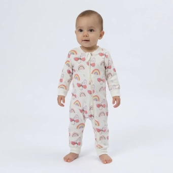 ملابس البنات