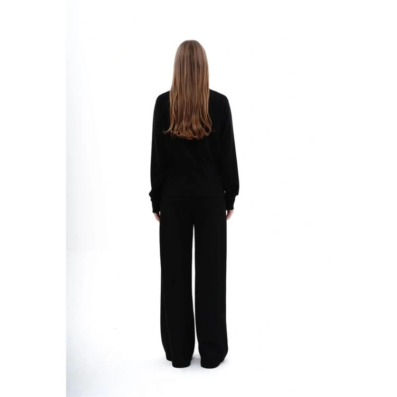 Long Sleeve Zipper Sweater with Patch Pockets and Drawstring