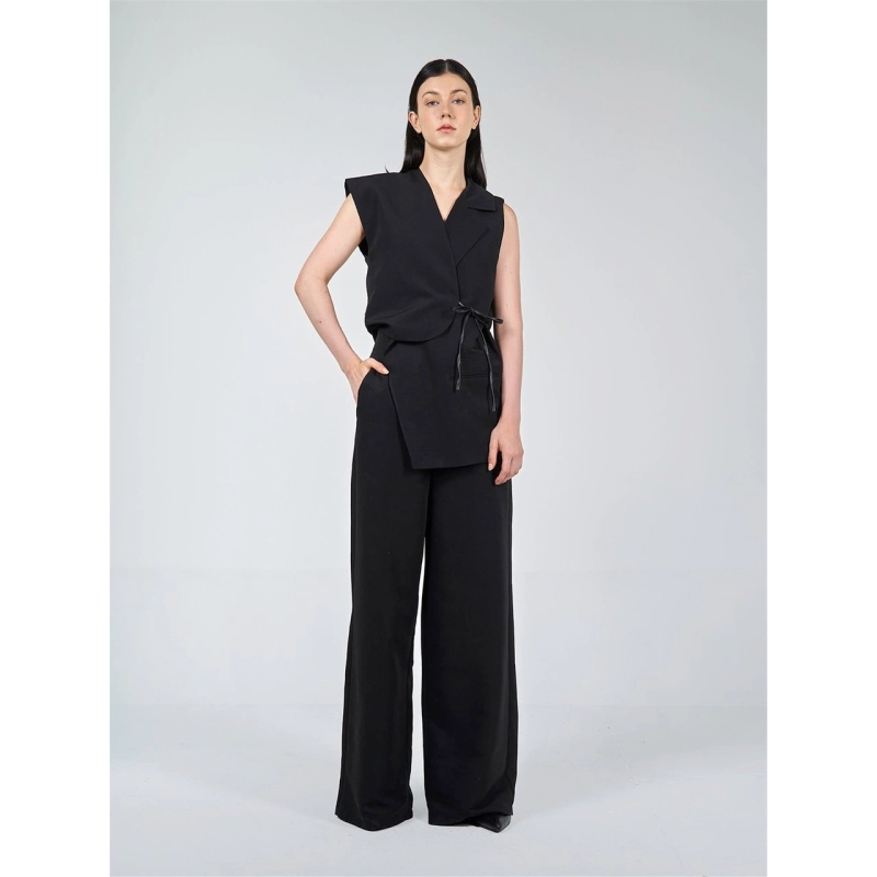 LOOSE FIT BAGGY PANTS