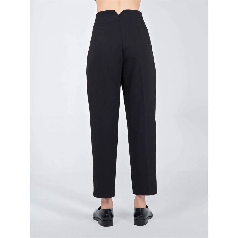 BG DART DETAILED WRIST LENGTH PANTS