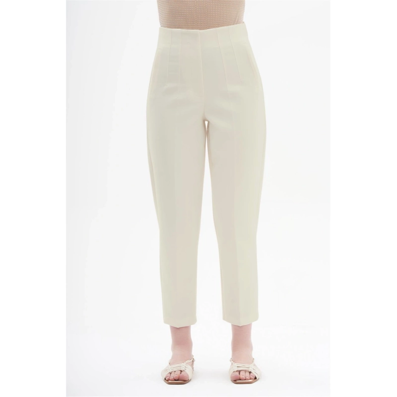 BG DART DETAILED WRIST LENGTH PANTS