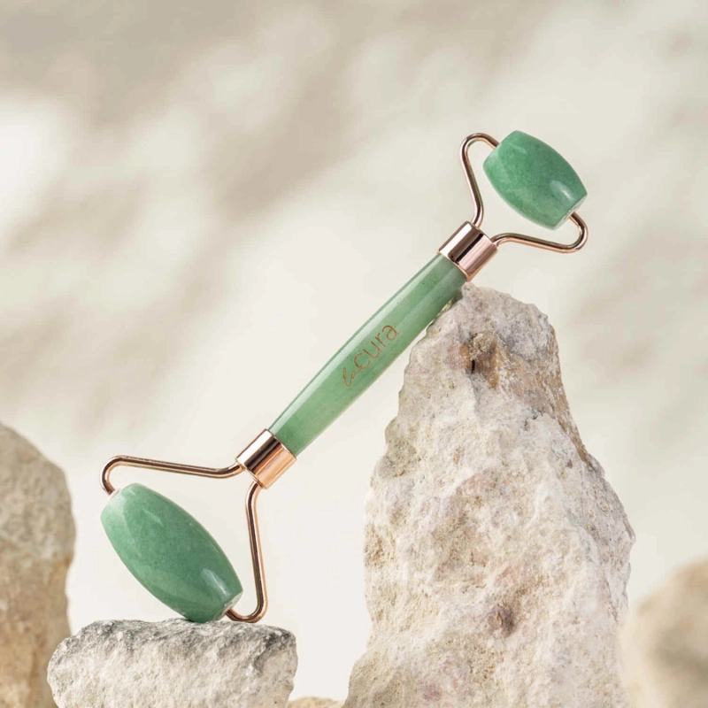 Aventurine Dual-Action Face Roller &mdash; Natural Holistic Care - Green