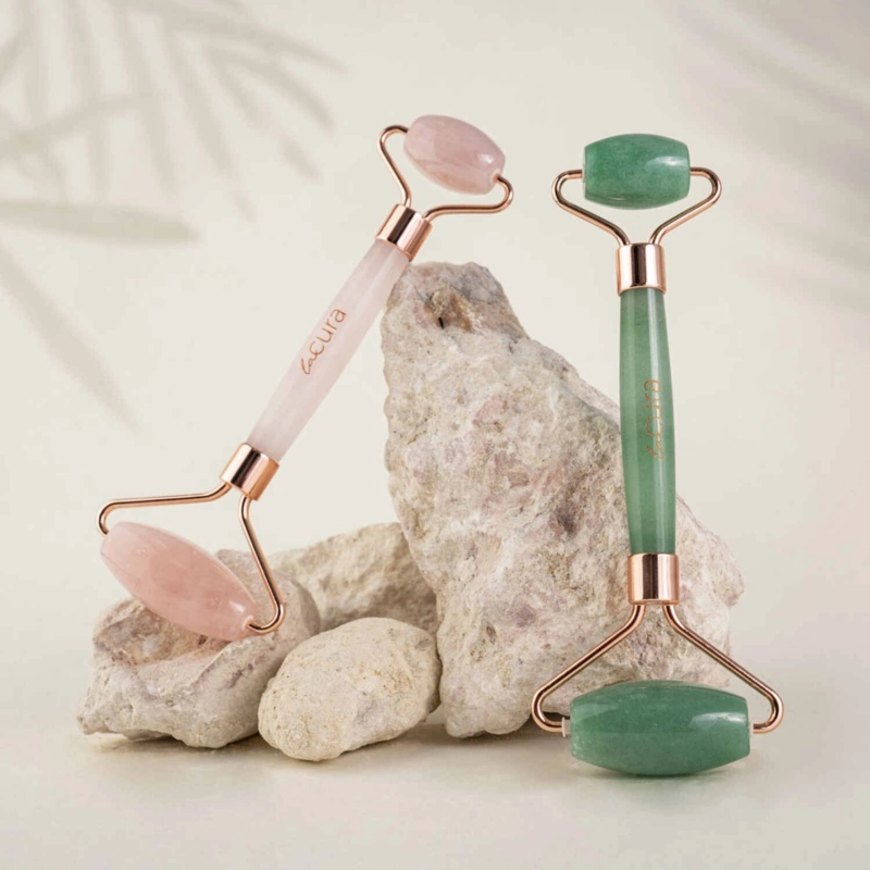 Rose Quartz Dual-Action Face Roller &mdash; Natural Holistic Care - Pink