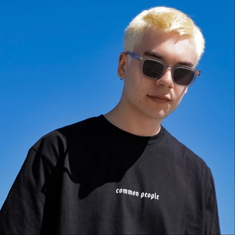 Unisex Illusion Ice Grey Crystal &amp; Smoke