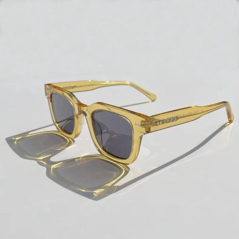 Unisex Illusion Yellow Crystal &amp; Smoke