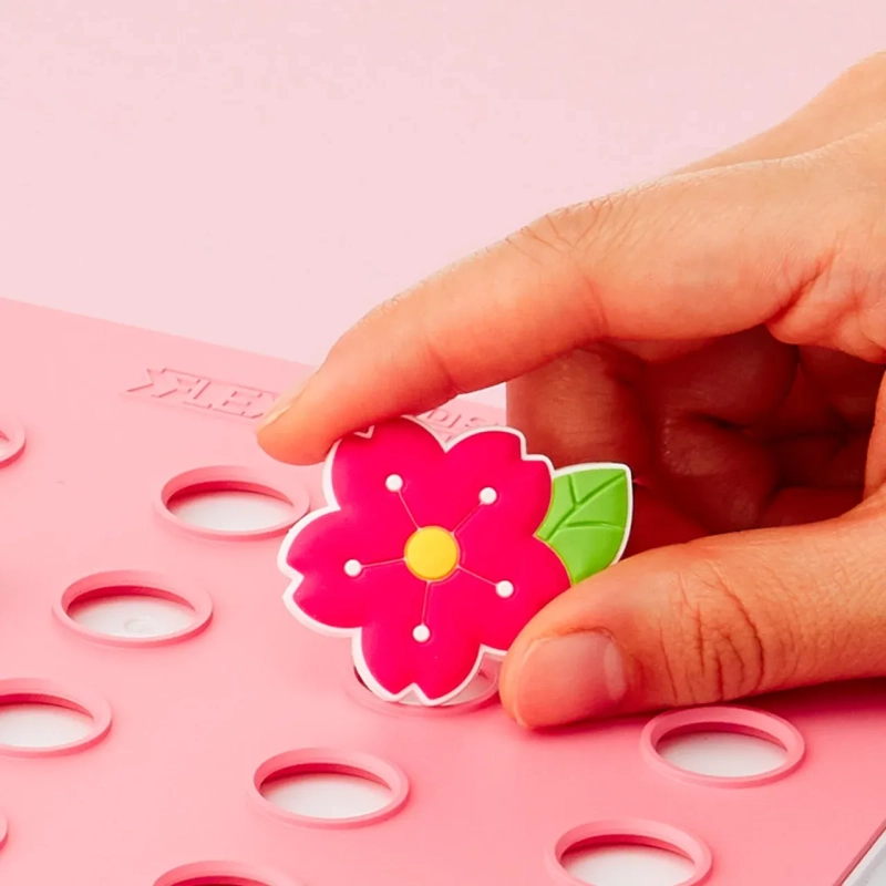Cheerful Flower FlexCharmz &ndash; Nature Edition Silicone Accessory for Bento Box &amp; Cutlery