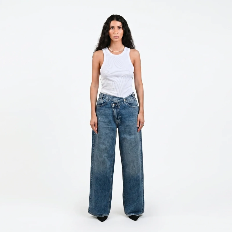 Vintage Ease High-Rise Jeans - Wide-Leg Relaxed Fit - Blue
