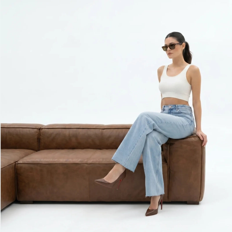 Women's Premium Denim High - Waist Wide - Leg Frayed Jeans Trousers &mdash; &mdash; Daytime Socials, Weekend Outings &amp; Chic Streetwear - Light Blue Denim